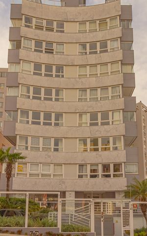 Apartamento à venda com 107m², 2 quartos e 1 vaga Apartamento à venda com 107m², 2 quartos e 1 vagaFachada