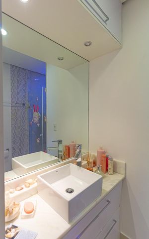 Apartamento à venda com 107m², 2 quartos e 1 vaga Apartamento à venda com 107m², 2 quartos e 1 vagaBanheiro da Suíte 1