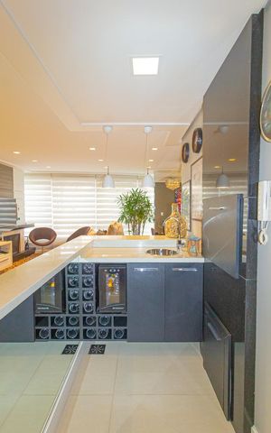 Apartamento à venda com 107m², 2 quartos e 1 vaga Apartamento à venda com 107m², 2 quartos e 1 vagaCozinha