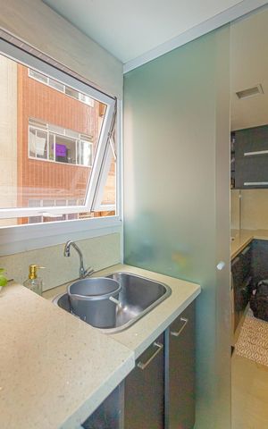 Apartamento à venda com 107m², 2 quartos e 1 vaga Apartamento à venda com 107m², 2 quartos e 1 vagaÁrea de Serviço