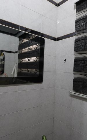 Casa à venda com 300m², 3 quartos e 2 vagasLavabo