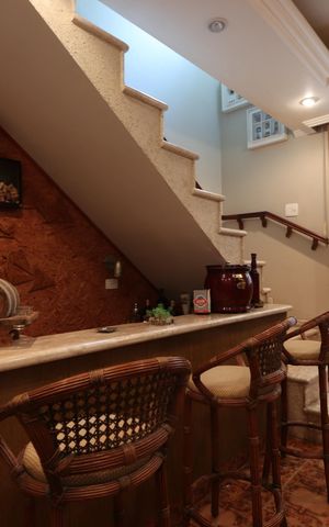 Casa à venda com 300m², 3 quartos e 2 vagasBar do Hall