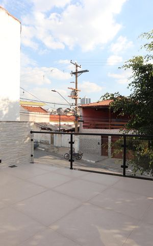 Casa à venda com 300m², 3 quartos e 2 vagasVaranda