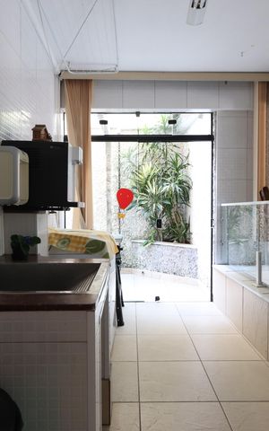 Casa à venda com 300m², 3 quartos e 2 vagasLavanderia