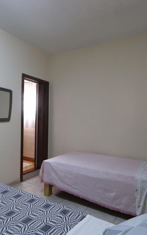 Casa à venda com 300m², 3 quartos e 2 vagasSuíte 2