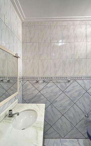 Apartamento para alugar com 90m², 2 quartos e 1 vaga Apartamento para alugar com 90m², 2 quartos e 1 vagaBanheiro