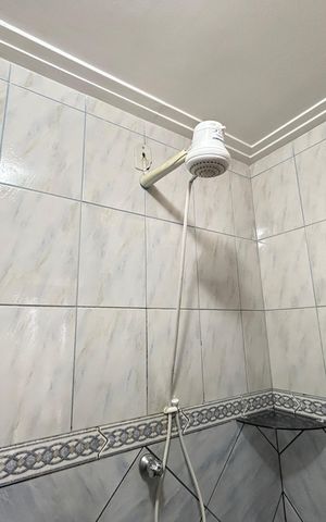 Apartamento para alugar com 90m², 2 quartos e 1 vaga Apartamento para alugar com 90m², 2 quartos e 1 vagaBanheiro