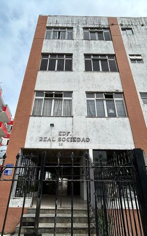 Apartamento para alugar com 90m², 2 quartos e 1 vaga Apartamento para alugar com 90m², 2 quartos e 1 vagaFachada