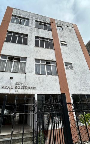 Apartamento para alugar com 90m², 2 quartos e 1 vaga Apartamento para alugar com 90m², 2 quartos e 1 vagaFachada