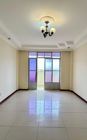 Apartamento para alugar com 90m², 2 quartos e 1 vaga Apartamento para alugar com 90m², 2 quartos e 1 vagaSala