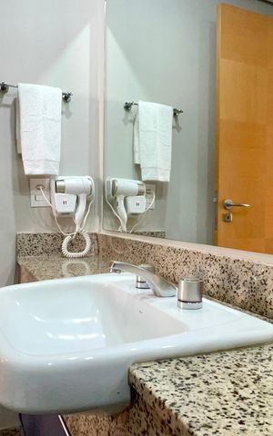 Studio à venda com 30m², 1 quarto e 1 vaga Studio à venda com 30m², 1 quarto e 1 vagaBanheiro