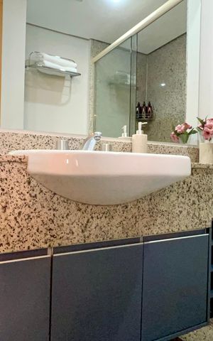Studio à venda com 30m², 1 quarto e 1 vaga Studio à venda com 30m², 1 quarto e 1 vagaBanheiro