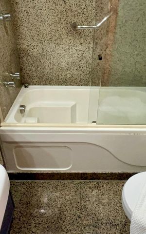 Studio à venda com 30m², 1 quarto e 1 vaga Studio à venda com 30m², 1 quarto e 1 vagaBanheiro
