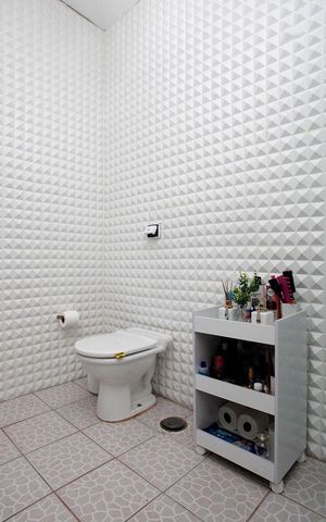 Apartamento à venda com 78m², 3 quartos e sem vagaBanheiro