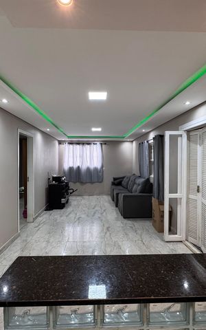 Casa à venda com 140m², 2 quartos e 4 vagas Casa à venda com 140m², 2 quartos e 4 vagasCozinha