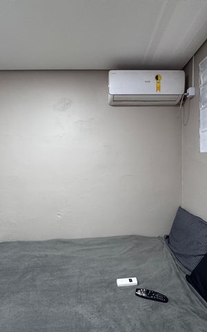 Casa à venda com 140m², 2 quartos e 4 vagas Casa à venda com 140m², 2 quartos e 4 vagasQuarto 2