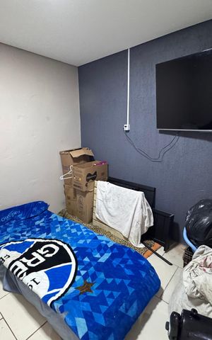 Casa à venda com 140m², 2 quartos e 4 vagas Casa à venda com 140m², 2 quartos e 4 vagasQuarto 1