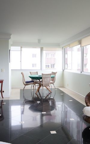 Apartamento à venda com 411m², 7 quartos e 3 vagasSala