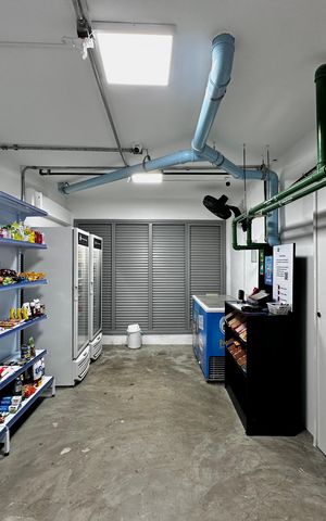 Studio à venda com 19m², 0 quarto e sem vaga Studio à venda com 19m², 0 quarto e sem vagaMercadinho