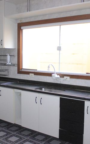Casa à venda com 213m², 3 quartos e 4 vagasCozinha