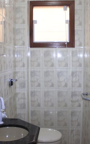 Casa à venda com 213m², 3 quartos e 4 vagasLavabo