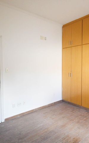Casa à venda com 400m², 3 quartos e 5 vagas Casa à venda com 400m², 3 quartos e 5 vagasQuarto 1