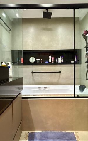 Apartamento à venda com 144m², 4 quartos e 1 vaga Apartamento à venda com 144m², 4 quartos e 1 vagaBanheiro social 1
