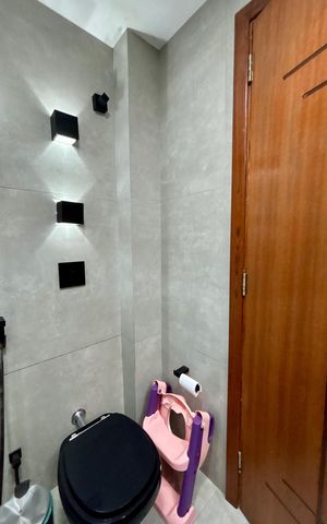 Apartamento à venda com 144m², 4 quartos e 1 vaga Apartamento à venda com 144m², 4 quartos e 1 vagaBanheiro social 1