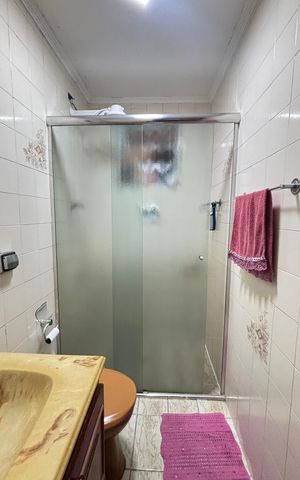 Casa à venda com 210m², 3 quartos e 1 vagaBanheiro da Suíte 2