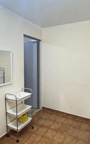 Casa à venda com 210m², 3 quartos e 1 vagaSuite 1