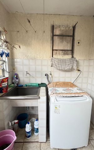 Casa à venda com 210m², 3 quartos e 1 vagaQuintal - Area de Serviço