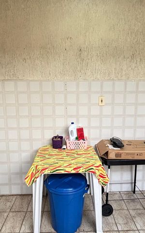 Casa à venda com 210m², 3 quartos e 1 vagaQuintal - Area de Serviço