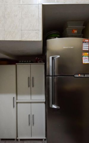Apartamento à venda com 90m², 2 quartos e 4 vagas Apartamento à venda com 90m², 2 quartos e 4 vagasCozinha