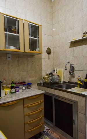 Apartamento à venda com 90m², 2 quartos e 4 vagas Apartamento à venda com 90m², 2 quartos e 4 vagasCozinha