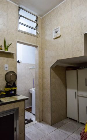 Apartamento à venda com 90m², 2 quartos e 4 vagas Apartamento à venda com 90m², 2 quartos e 4 vagasCozinha