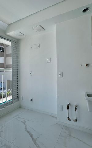Apartamento à venda com 92m², 1 quarto e 1 vaga Apartamento à venda com 92m², 1 quarto e 1 vagaÁrea de Serviço