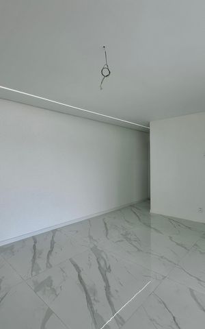 Apartamento à venda com 92m², 1 quarto e 1 vaga Apartamento à venda com 92m², 1 quarto e 1 vagaSala