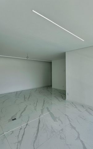 Apartamento à venda com 92m², 1 quarto e 1 vaga Apartamento à venda com 92m², 1 quarto e 1 vagaSala