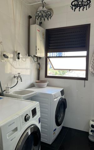 Casa à venda com 210m², 2 quartos e 3 vagas
