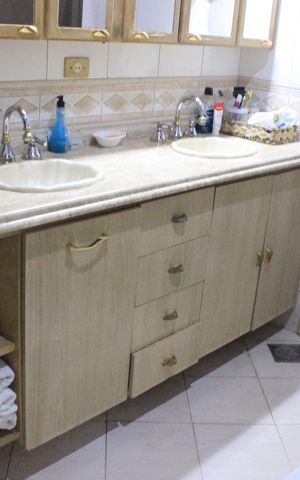 Casa à venda com 315m², 4 quartos e 6 vagasBanheiro da Suíte 4