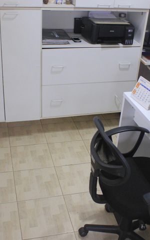 Casa à venda com 315m², 4 quartos e 6 vagasEdícula