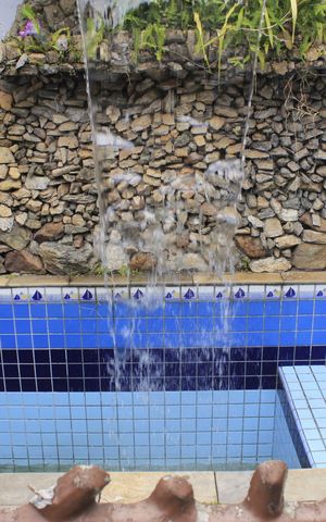 Casa à venda com 315m², 4 quartos e 6 vagasPiscina