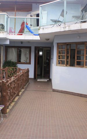 Casa à venda com 315m², 4 quartos e 6 vagasQuintal com piscina