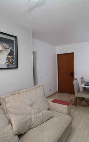 Apartamento à venda com 80m², 2 quartos e 1 vagaSala