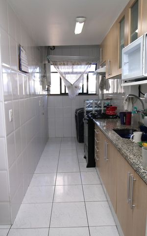 Apartamento à venda com 80m², 2 quartos e 1 vagaCozinha