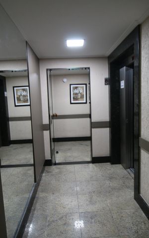 Apartamento à venda com 80m², 2 quartos e 1 vagaHall de entrada