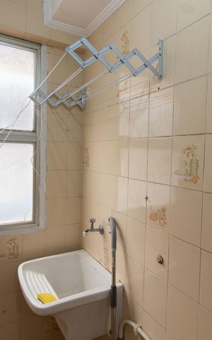 Studio à venda com 37m², 1 quarto e sem vaga Studio à venda com 37m², 1 quarto e sem vagaÁrea de Serviço
