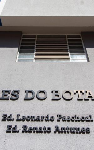 Studio à venda com 37m², 1 quarto e sem vaga Studio à venda com 37m², 1 quarto e sem vagaFachada