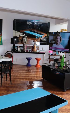 Apartamento à venda com 93m², 1 quarto e 2 vagasSala