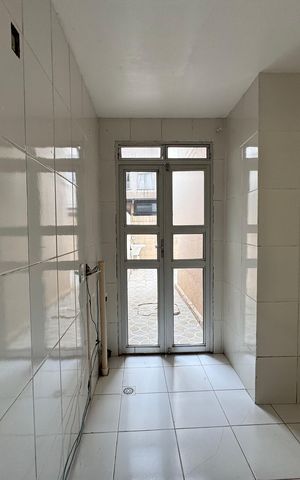 Apartamento à venda com 155m², 3 quartos e 1 vaga Apartamento à venda com 155m², 3 quartos e 1 vagaCozinha